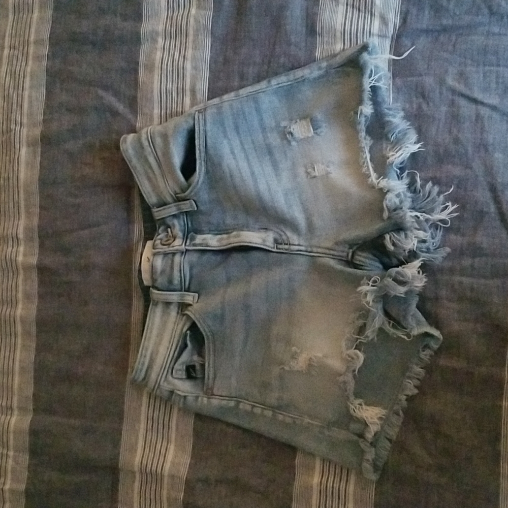 Kancan High Rise Frayed Hem Shorts